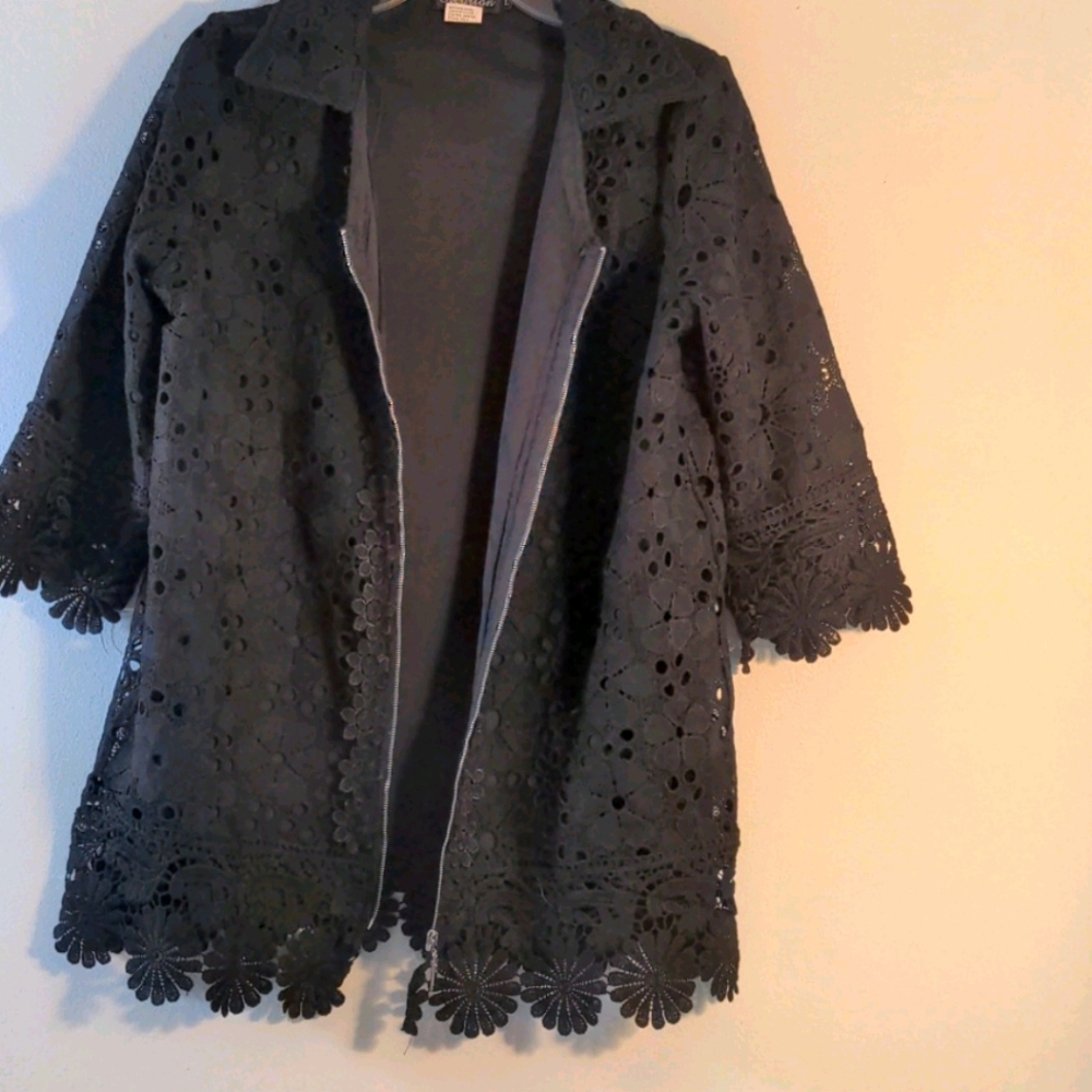 Creation Lace Jacket - Picture 1 of 4